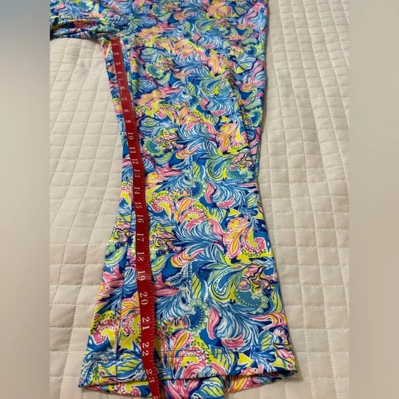 Bright Swirl Wide-Leg Jeans in Blue & Pink - Picture 8 of 11